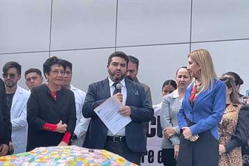 Reciben a nuevo Director de Hospital Tierra y Libertad