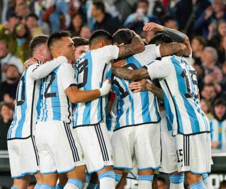 La Argentina de Messi vence a Paraguay y sigue invicta