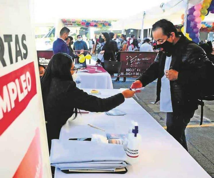 7 de cada 10 trabajadores reciben ofertas fraudulentas: OCC