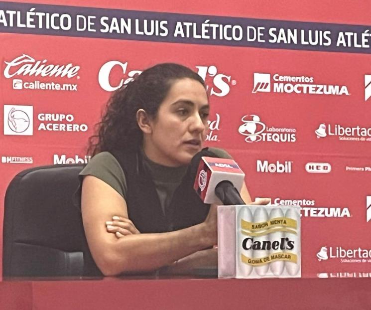 Dejará Eva Espejo a Rayadas