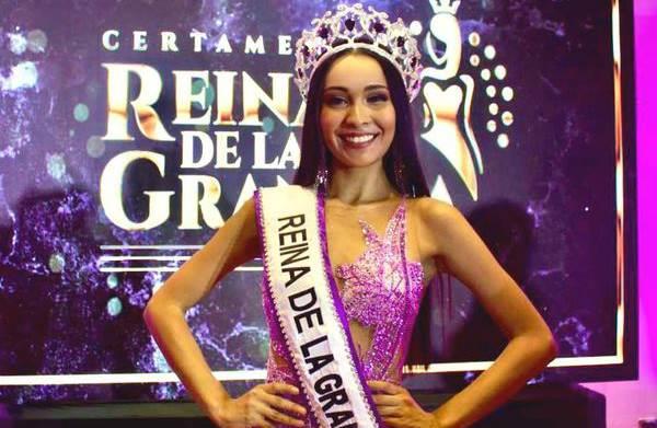 Elige García a su reina de la Granada