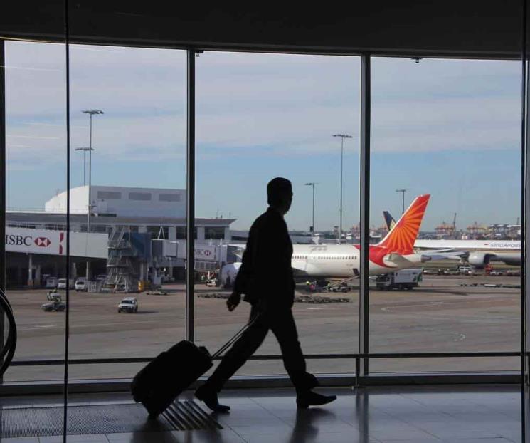 Por qué no deberías usar el WiFi en los aeropuertos