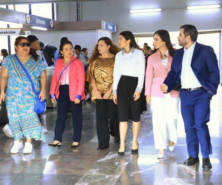 Clausuran diputados del PAN estación San Bernabé