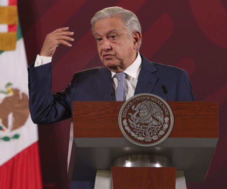 Es una vergüenza que defiendan salarios de ministros: AMLO