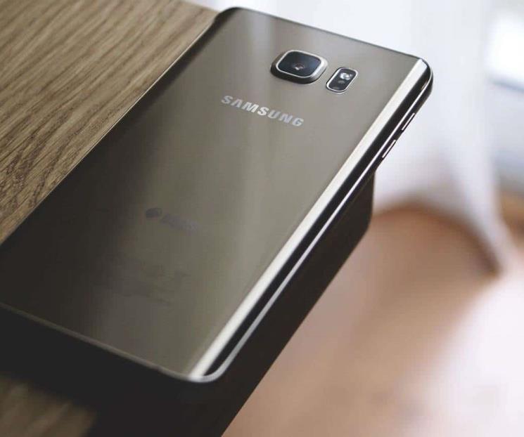 Samsung y Motorola meten reversa a bloqueo de celulares