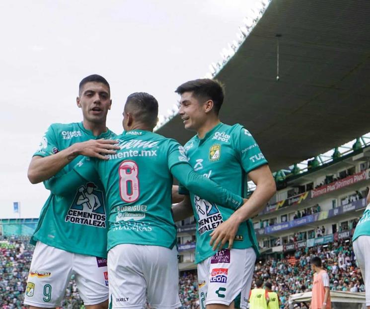 León vence a Toluca