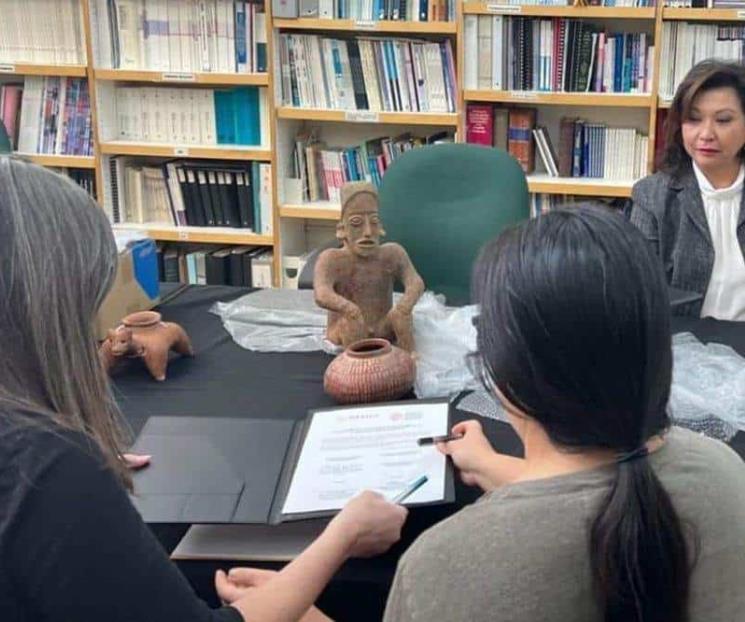 Escuela de EU devuelve a México 60 piezas arqueológicas