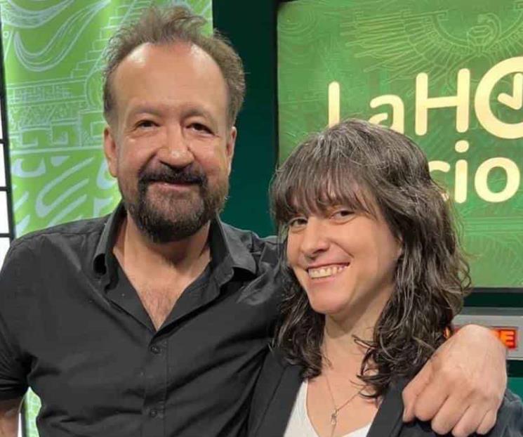 El Cha y Leonora Milán, conductores de La Hora Nacional