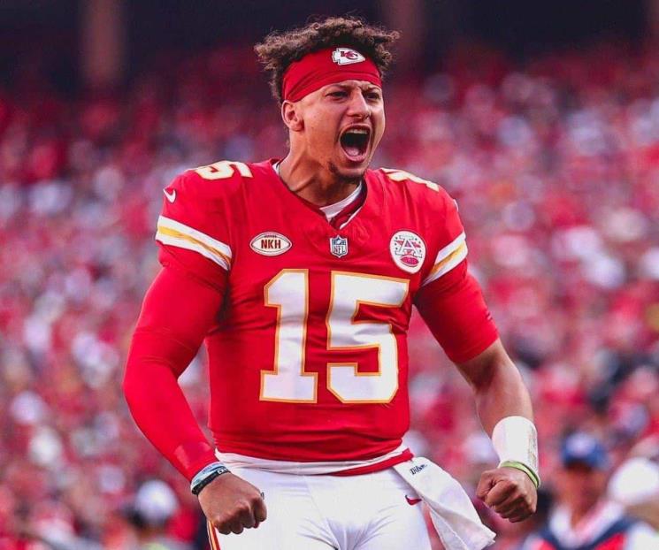Kansas City se impone a los Cargadores