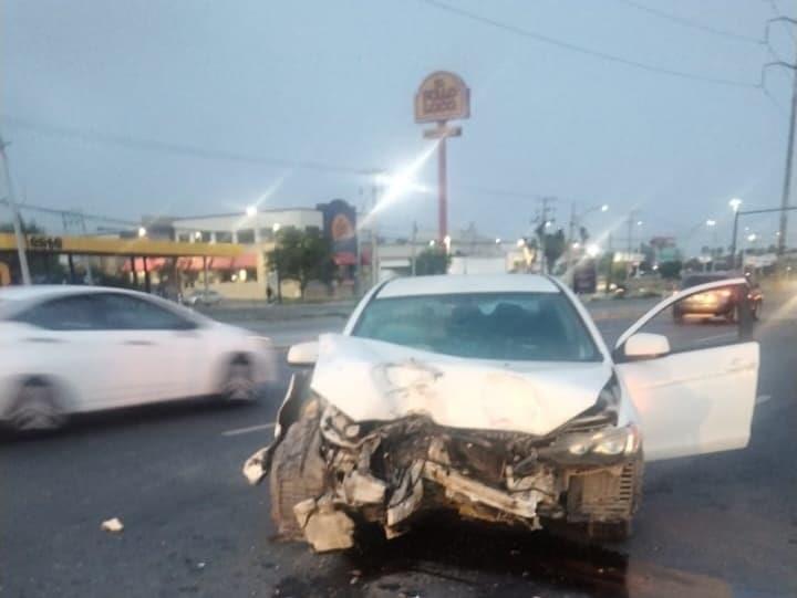 Estrellamiento deja dos lesionadas en Lincoln