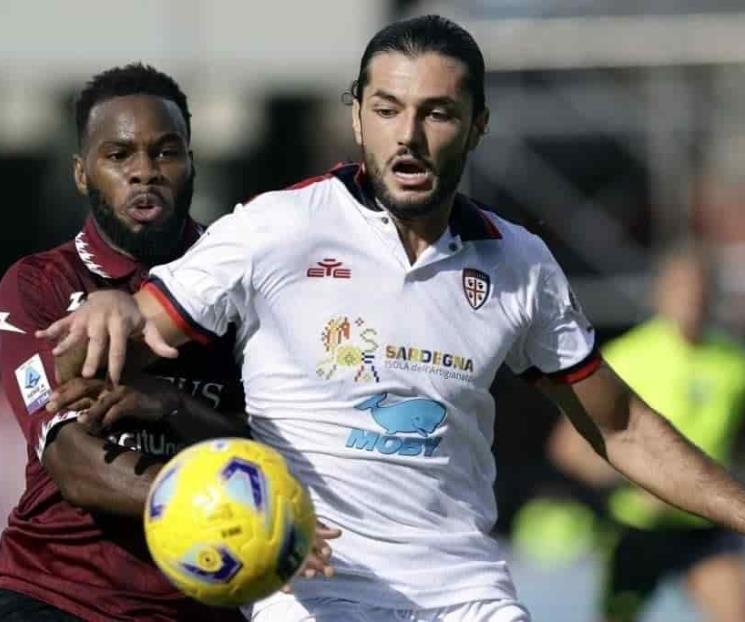 Salernitana de Memo Ochoa continúa en la zona del descenso