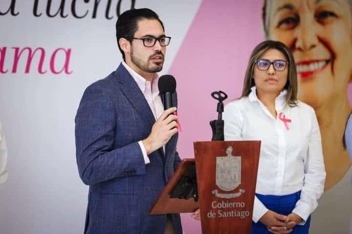 Invita Santiago a sus mujeres a prevenir el cáncer de mama Invita Santiago a sus mujeres a prevenir el cáncer de mama