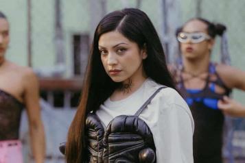 Mon Laferte y Viento Florido se presentarán en Bellas Artes