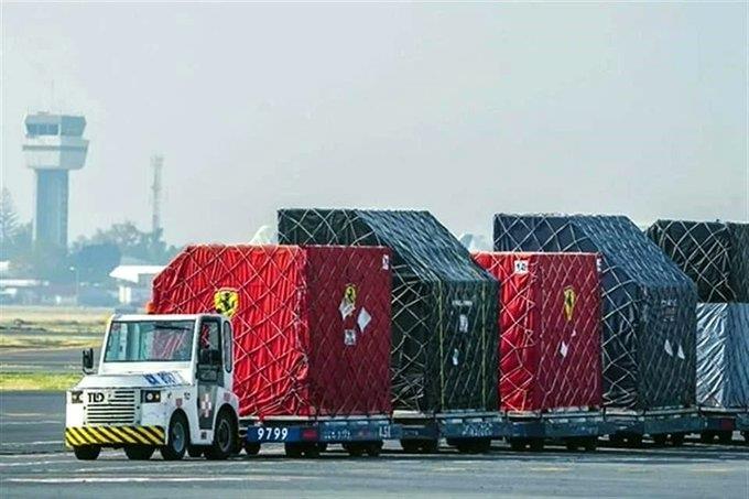 Llega maquinaria de F1 a México