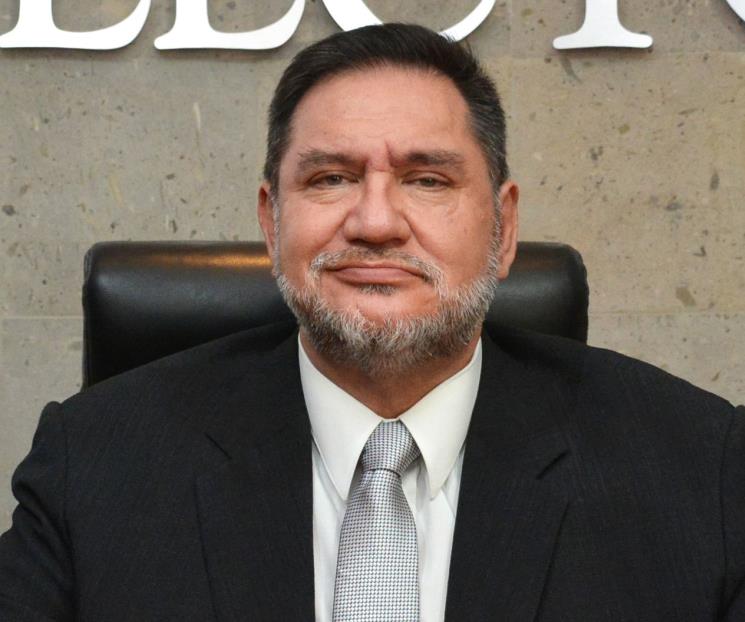 Suspenden a directivo del INE por alterar dichos de AMLO