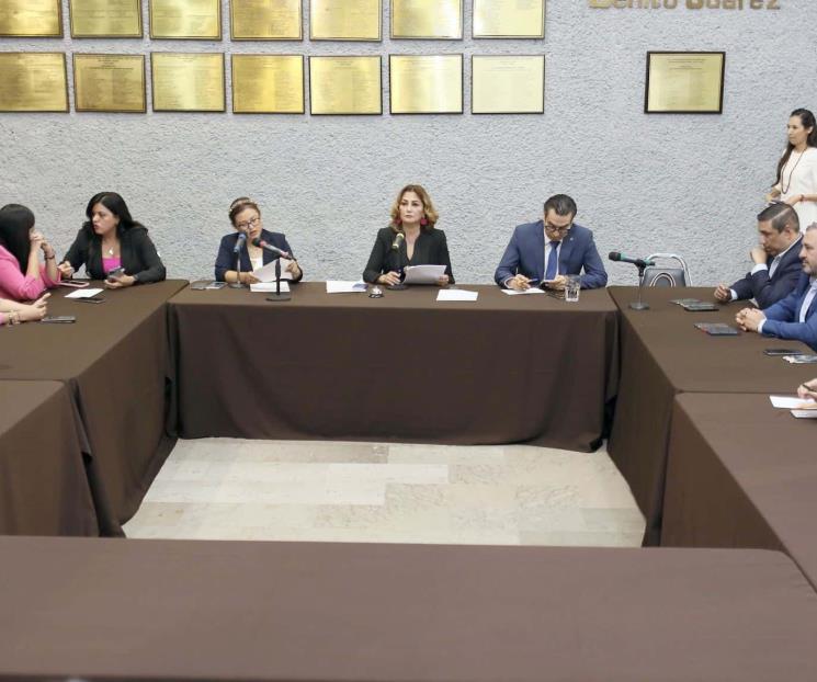 Dan 24 horas a Samuel para definir fecha y plazo de licencia