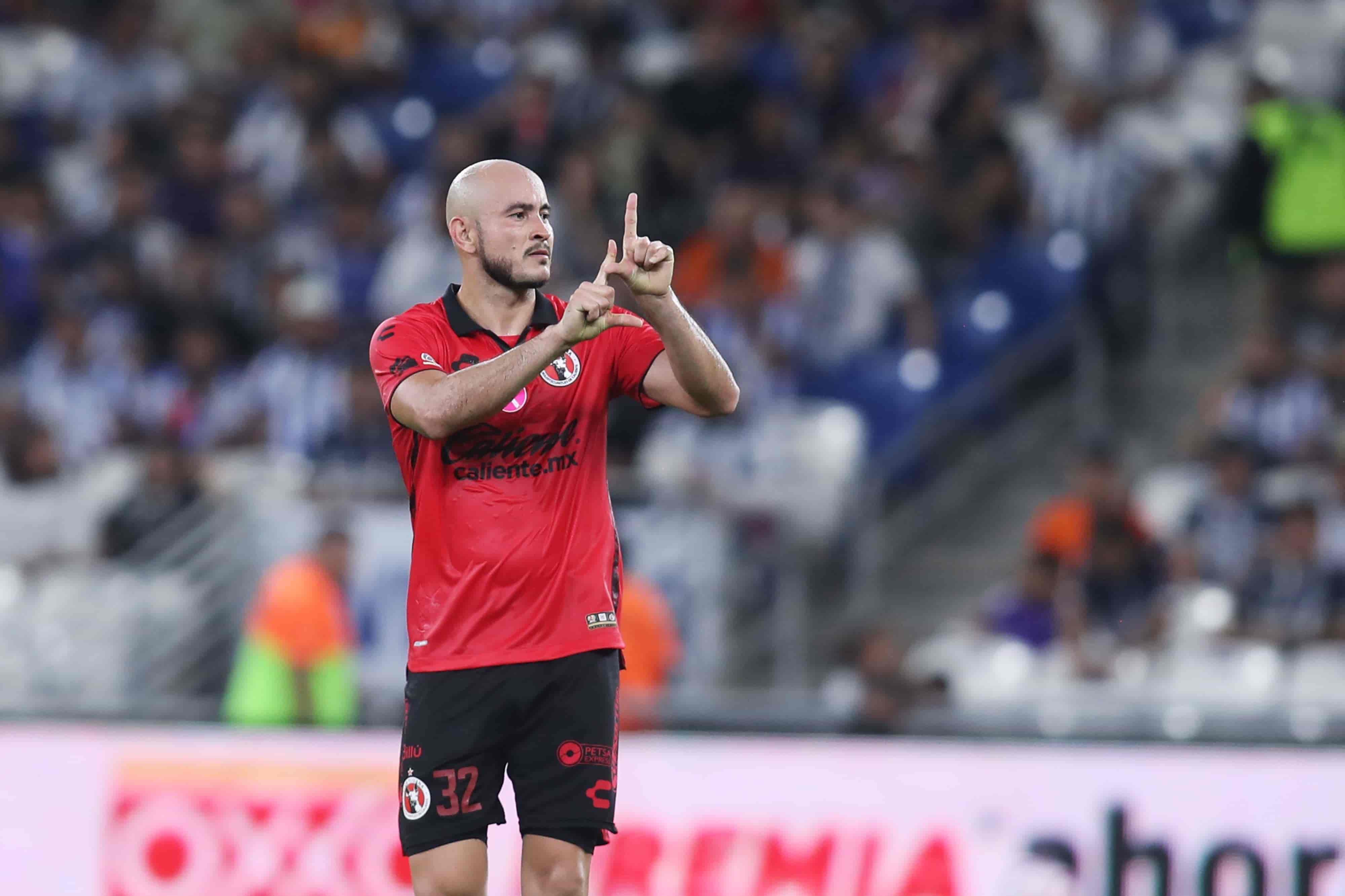 Carlos González hace el del descuento.