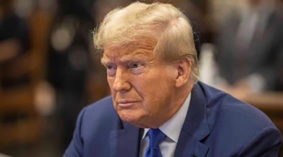 Impone Juez segunda multa a Trump