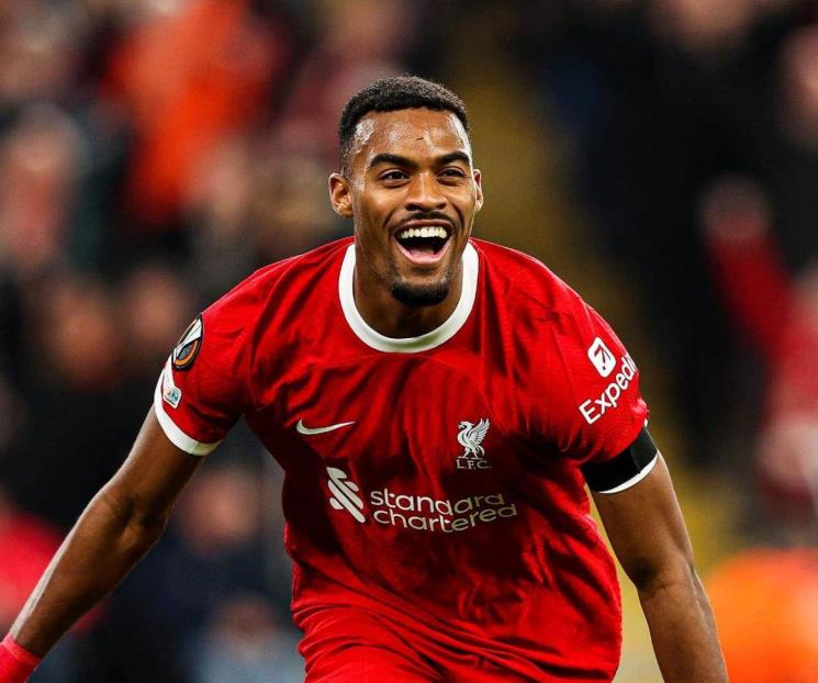 Gana Liverpool y lideran su grupo en Europa League 