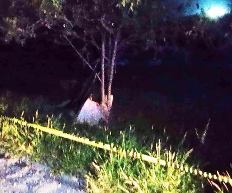 Descubren cadáver cerca de cuartel policiaco
