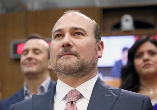 Asegura Arturo Salinas que su interinato es legal Asegura Arturo Salinas que su interinato es legal