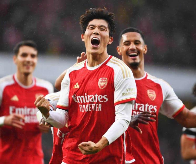 Golea el Arsenal para ser sublíderes en la Premier League 