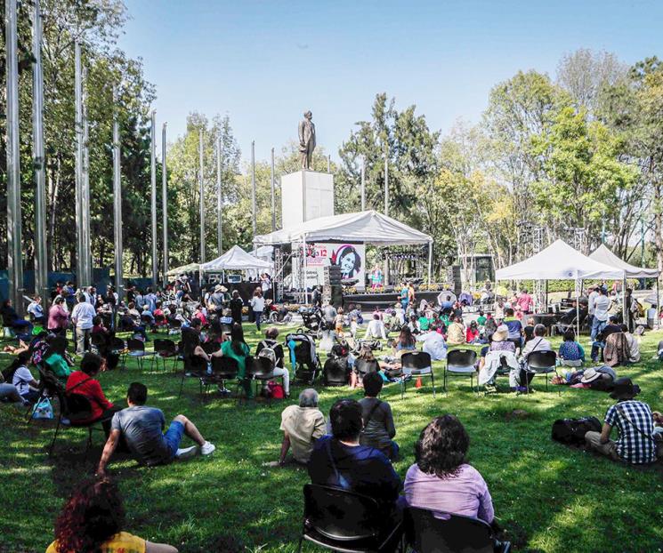 Apoyan famosos a Guerrero con música