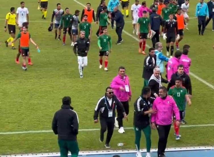 Jugadores Tri Sub-23 se agarran a golpes con los de Uruguay