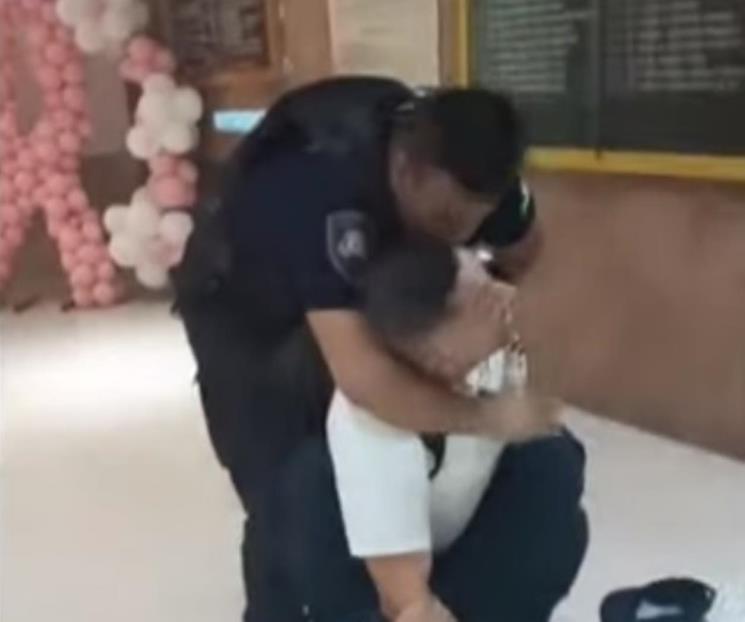 Acusan a policías federales de agredir a enfermero