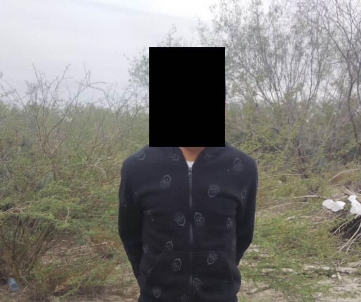 Cae halcón con ponchallantas y droga