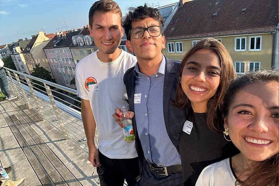 Estudiante Tec presenta proyecto social en Alemania Estudiante Tec presenta proyecto social en Alemania