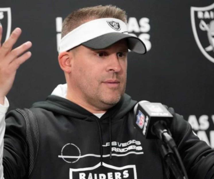 Despiden Raiders a su entrenador en jefe 