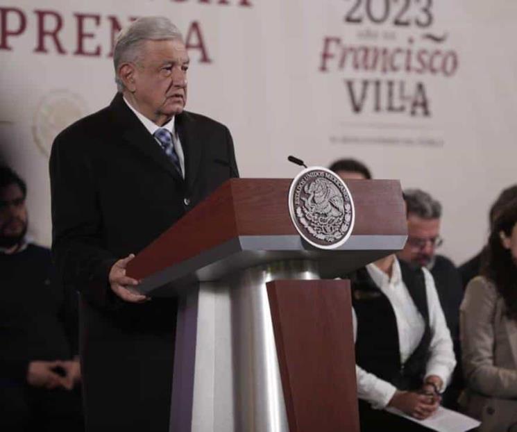 Reconstruirán Acapulco en menos de 2 años: AMLO