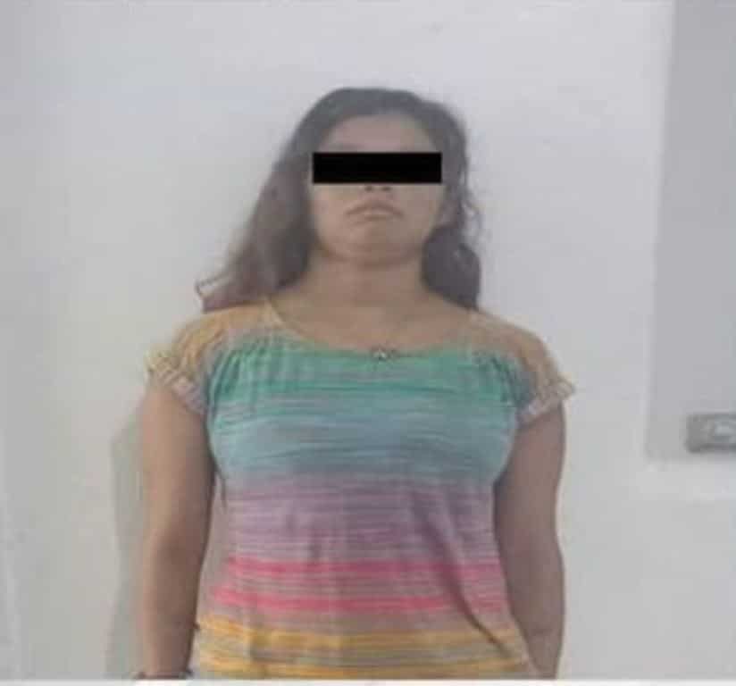 Elementos de la Secretaria de Seguridad Pública de Montemorelos, detuvieron a una mujer, que se dedicaba a traficar con droga en diversos barrios de esta localidad.