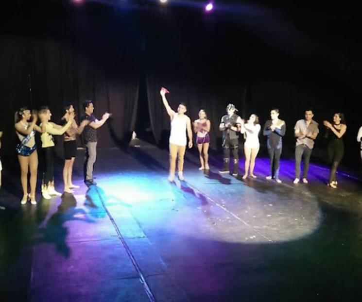Inbal rechaza presentación de Cirko De Mente en Bellas Arte