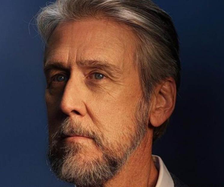 Alan Ruck, de Succession, chocó su auto contra pizzería