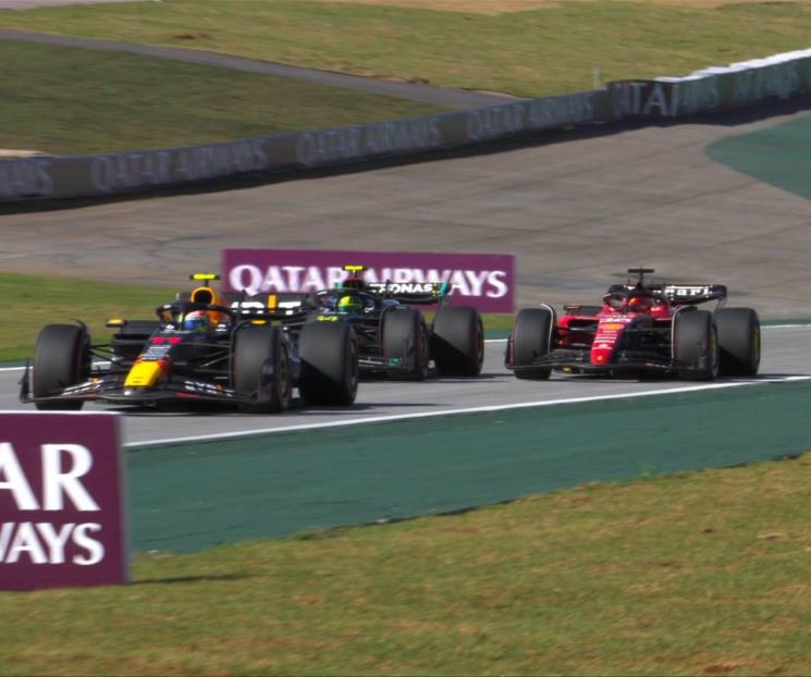 Checo acaba tercero en Sprint de Brasil