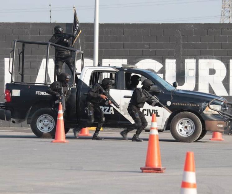Gradúa UCS  44  elementos de Fuerza Civil