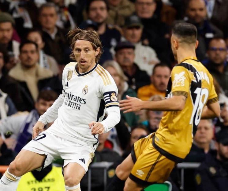 Empata Real Madrid y el Girona toma la cima en España