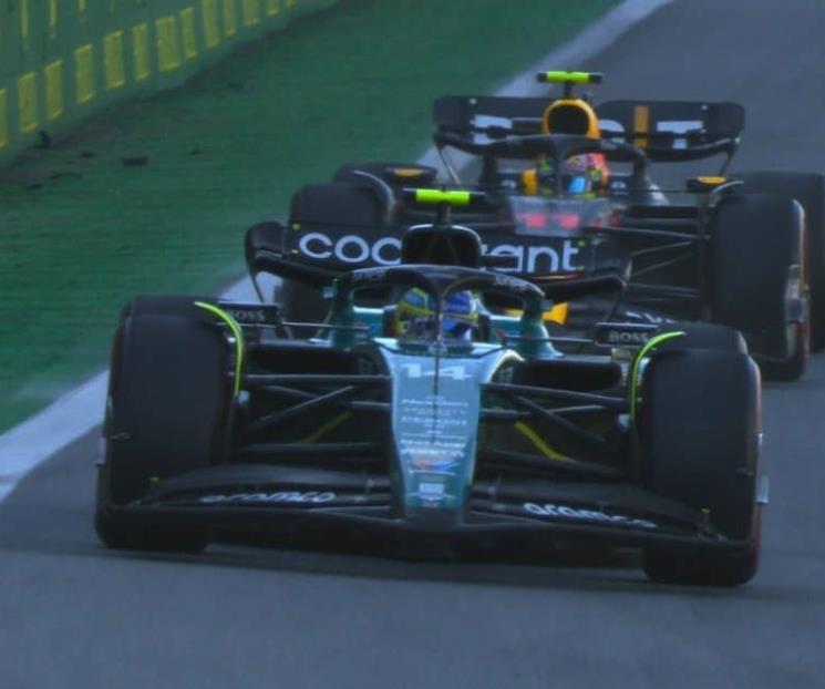 Arañó Checo el podio en Brasil