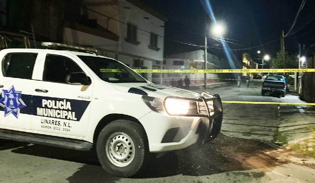Abaten policías a dos sicarios en Linares