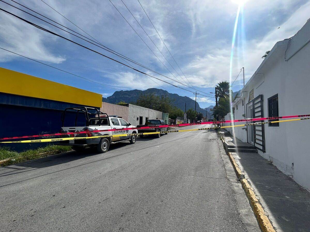 La coordinadora de Seguridad Pública de Hidalgo fue ejecutada a balazos cuando bajaba de su auto afuera de su casa, por delincuentes quienes se dieron a la fuga.