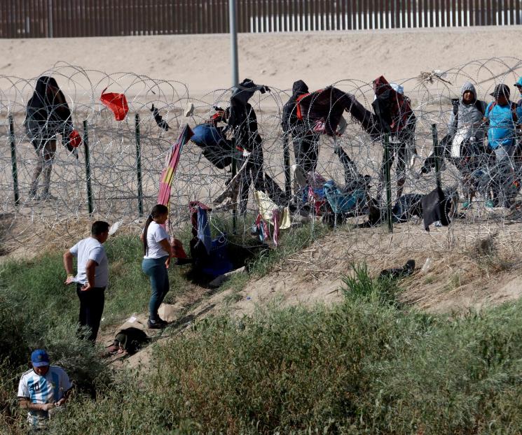 Demandan mantener restricciones al asilo en EU