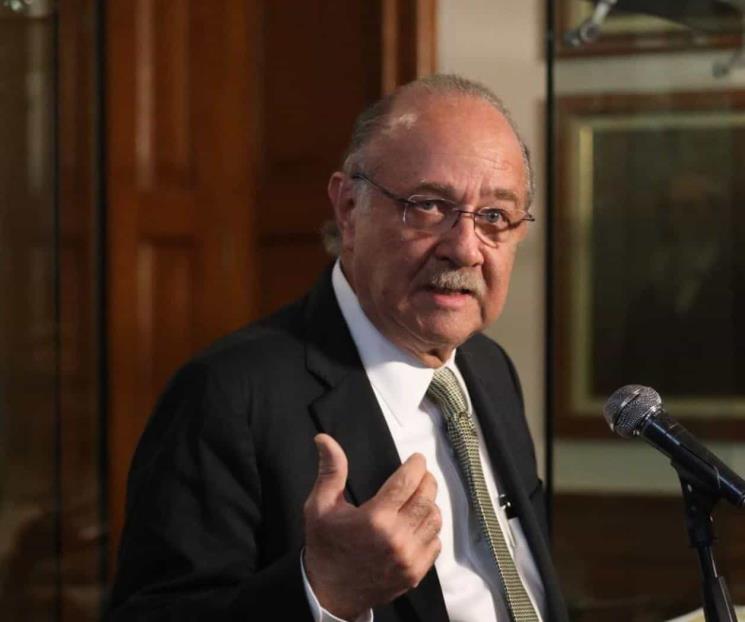 Ya no comparecerán funcionarios por Glosa: Navarro