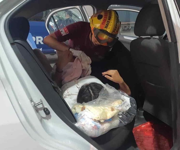 Tiene a su bebé en pleno Libramiento