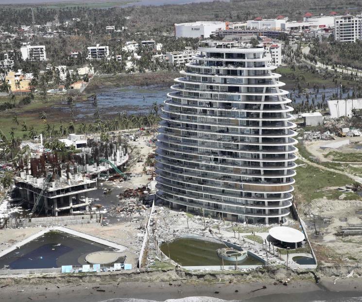 SAT restablece atención en oficina móvil de Acapulco