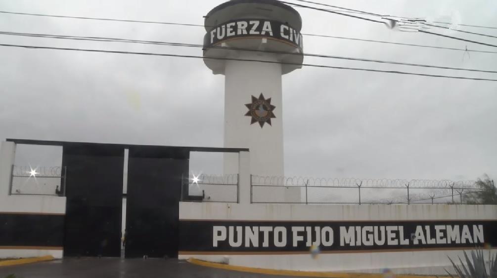 Atacan cuartel de FC en Apodaca, hay dos policías heridos