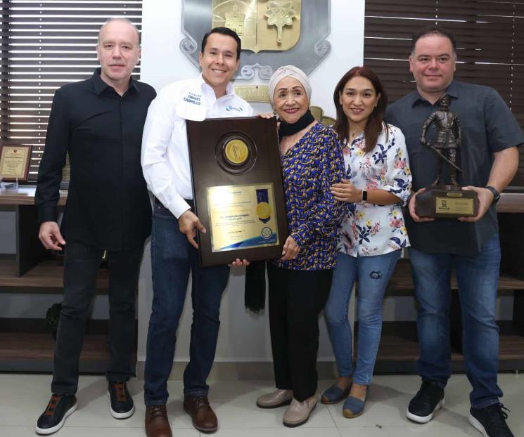 Reconocen  SN aporte de Nena Delgado a favor del adulto mayor