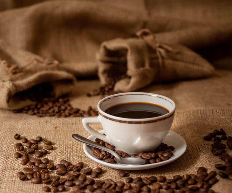 Si usas estos medicamentos, no tomes café
