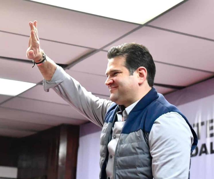 Hay Paco Cienfuegos para rato Hay Paco Cienfuegos para rato